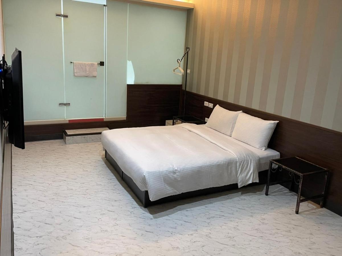 苓旅萬年-Lin Inn Wan Nian Taipei Eksteriør bilde
